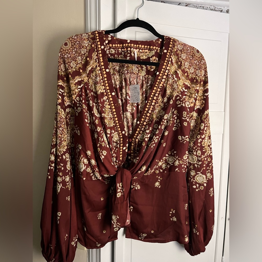 Free people blouse - never worn